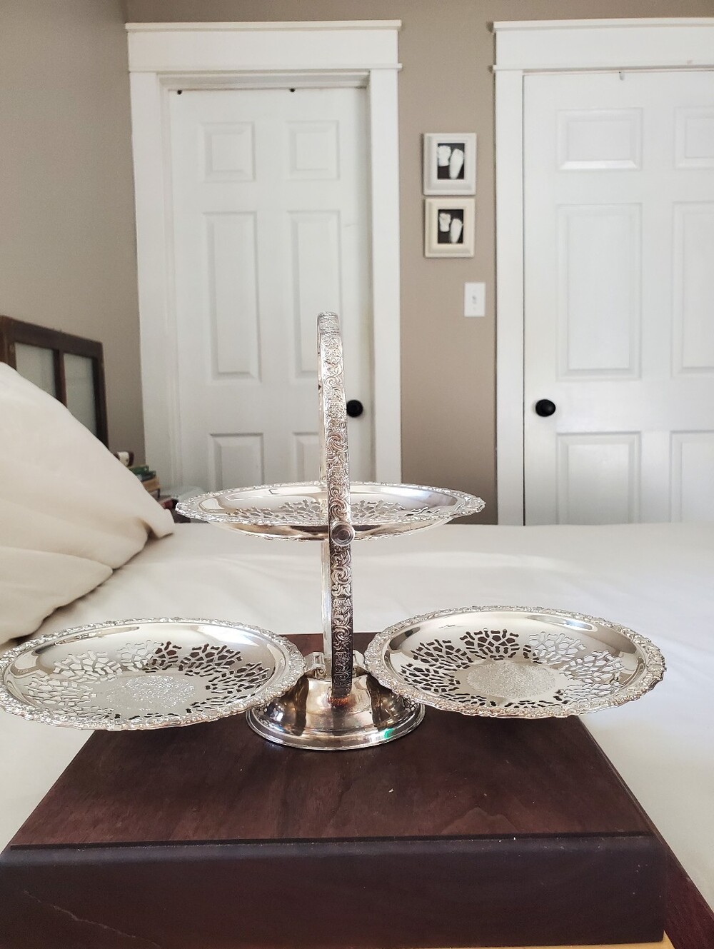 Silver Plated Cake Tree Serving Stand Queen Anne Silver Plated Table Decor